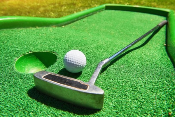 Mini-Golf.jpg